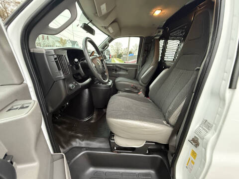 2020 Chevrolet Express 2500