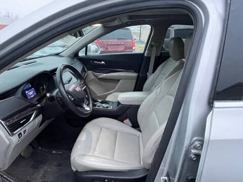 2020 Cadillac XT4 Luxury