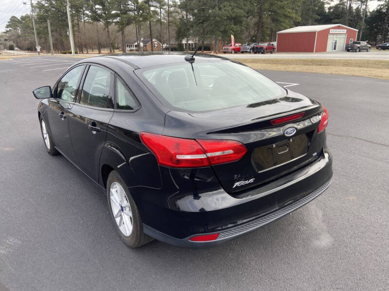 2017 Ford Focus SE