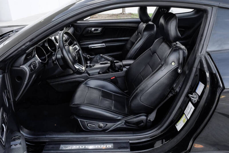 2017 Ford Mustang GT Premium