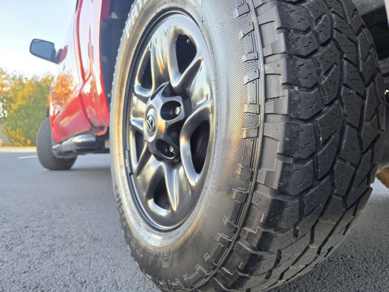 2011 Toyota Tundra Grade