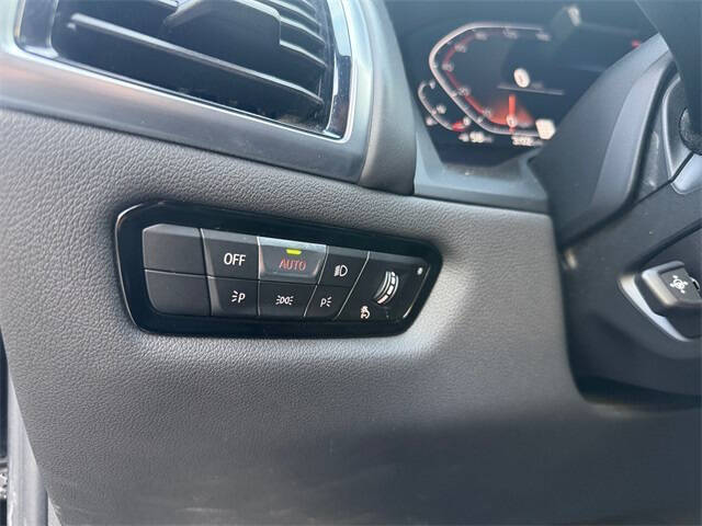 2023 BMW 8 Series 840i