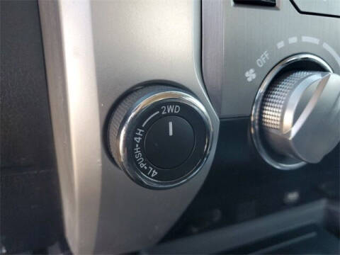 2017 Toyota Tundra SR5