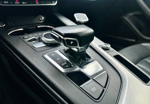 2017 Audi A4 2.0T quattro Premium Plus