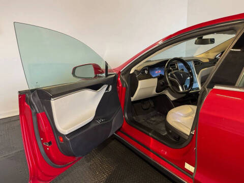 2014 Tesla Model S