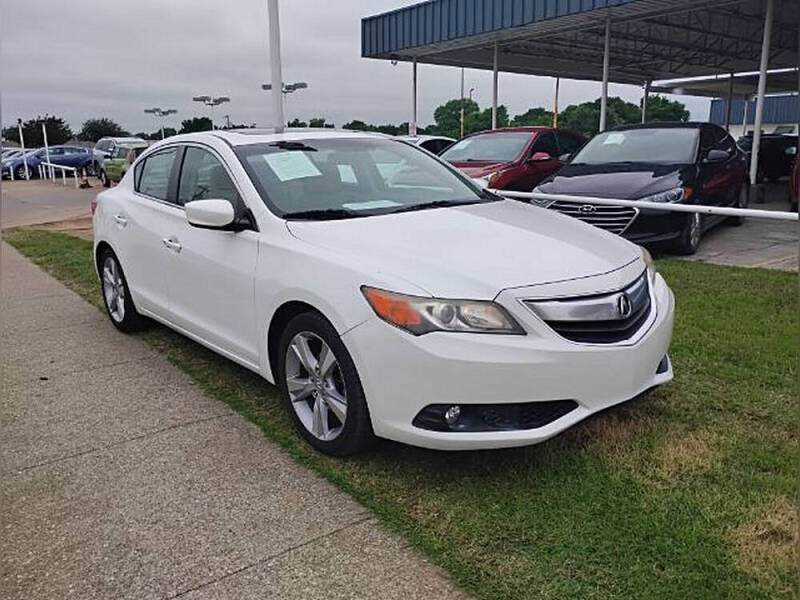 2013 Acura ILX 2.0L w/Premium