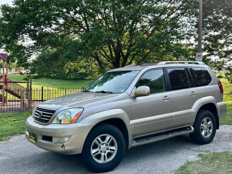 2003 Lexus GX 470 for sale at ARCH AUTO SALES in Saint Louis MO