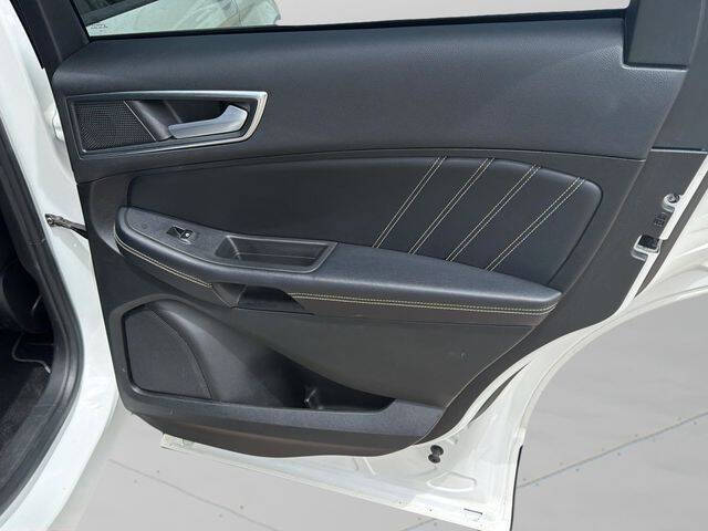 2023 Ford Edge ST