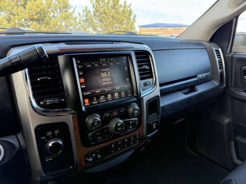 2016 RAM 2500 Laramie