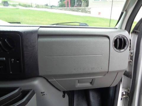 2012 Ford E-Series E-150