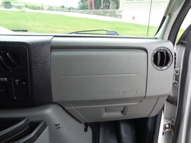 2012 Ford E-Series E-150