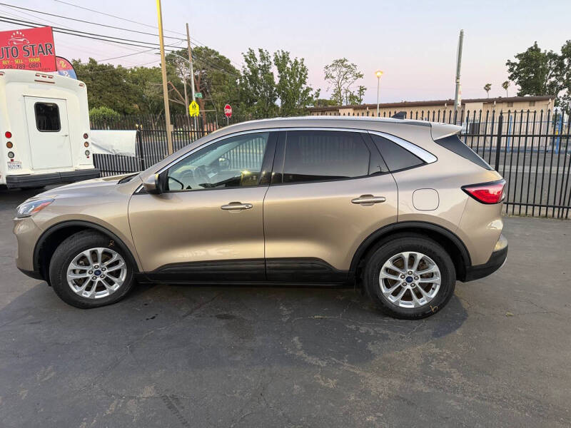 2021 Ford Escape SE