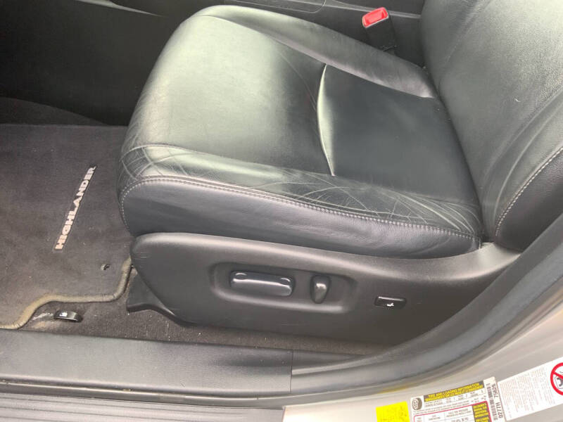 2013 Toyota Highlander SE