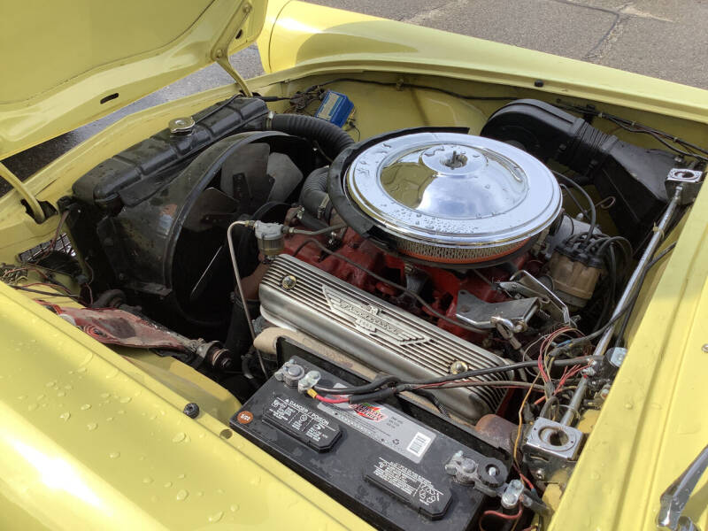 1957 Ford Thunderbird