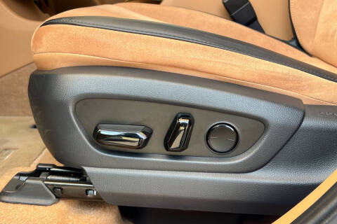 2023 Lexus RZ 450e Luxury