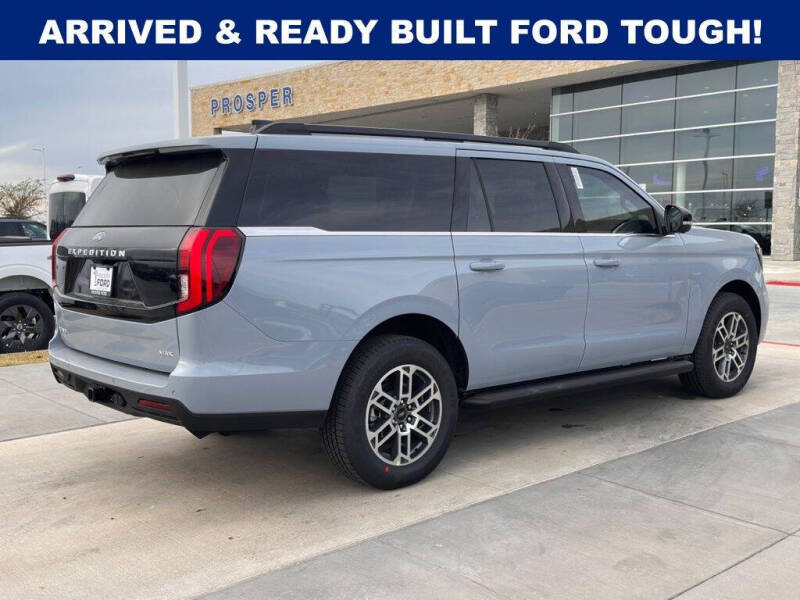 2026 Ford Expedition MAX Active