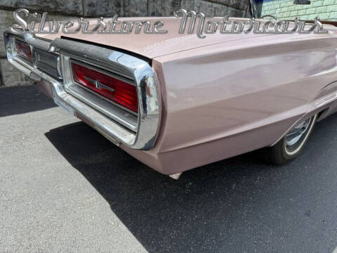 1964 Ford Thunderbird