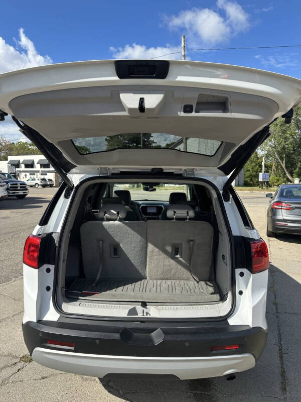 2019 GMC Acadia SLE-2