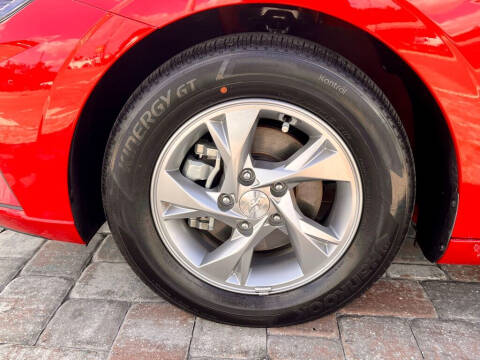 2021 Hyundai Elantra