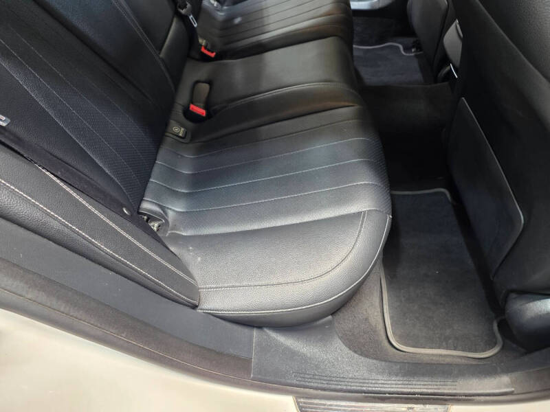 2019 Mercedes-Benz E-Class E 300