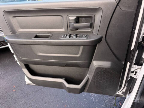 2019 RAM 1500 Classic Tradesman