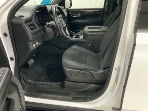 2022 GMC Yukon XL SLE