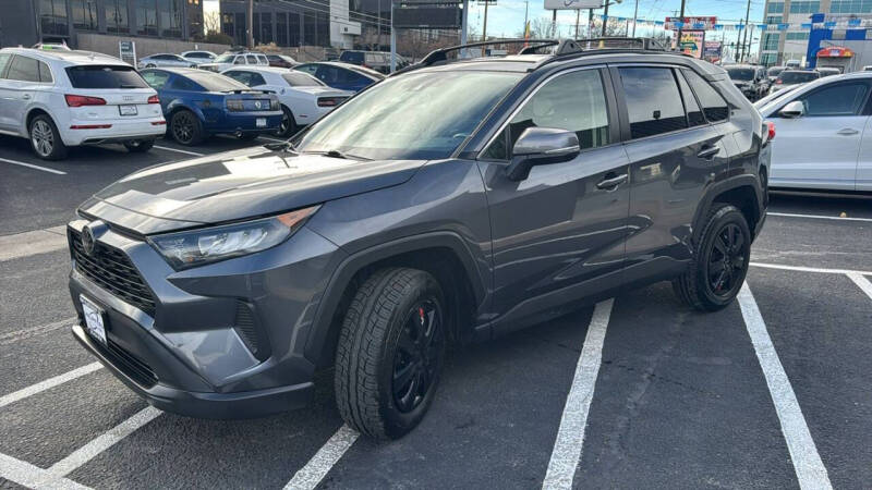 2019 Toyota RAV4 LE