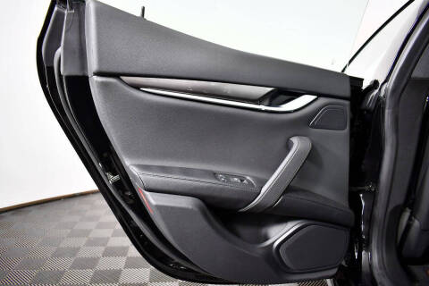 2017 Maserati Ghibli