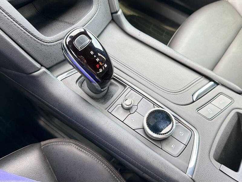 2024 Cadillac XT6 Luxury