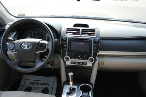 2014 Toyota Camry LE