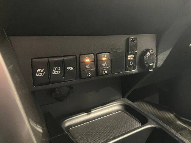 2018 Toyota RAV4 Hybrid Limited