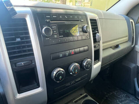 2011 RAM 1500 SLT