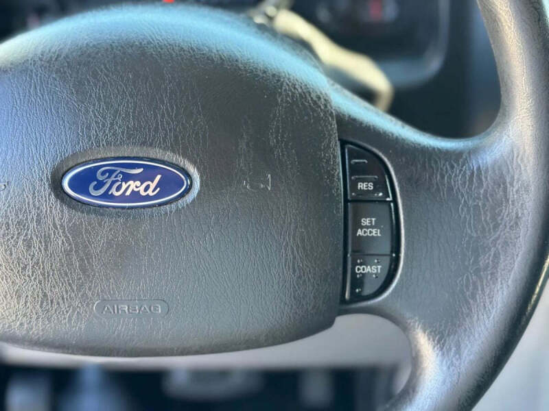 2013 Ford E-Series E-150