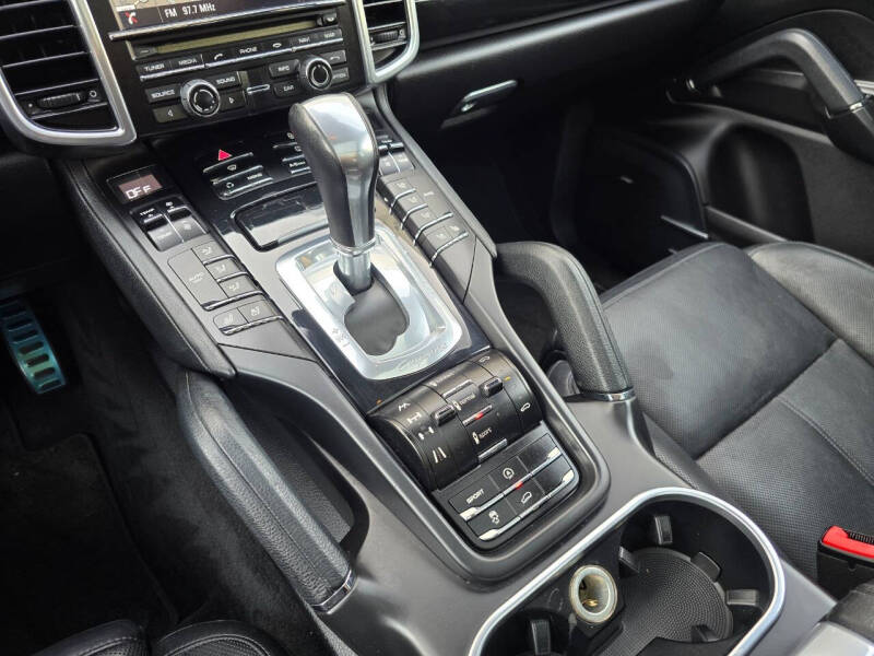2013 Porsche Cayenne S