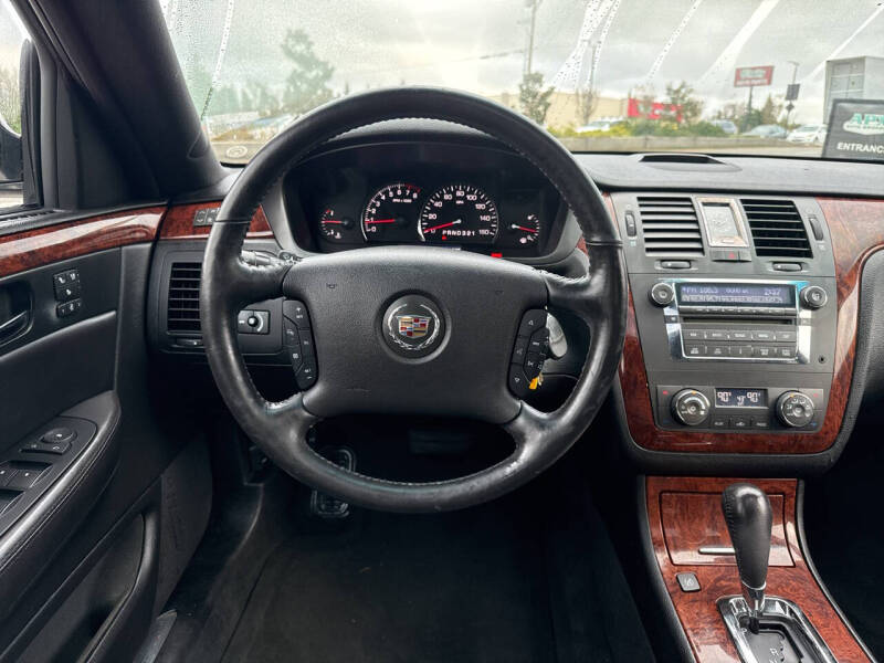 2007 Cadillac DTS Luxury I