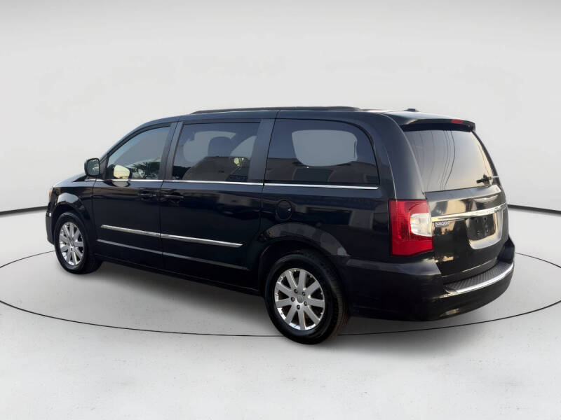 2014 Chrysler Town and Country