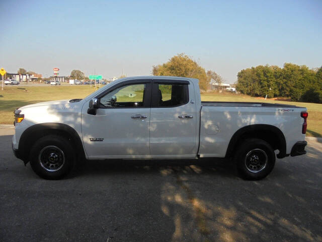 2022 Chevrolet Silverado 1500 for sale at DYNAMIC CARS & TRUCKS in Republic, MO