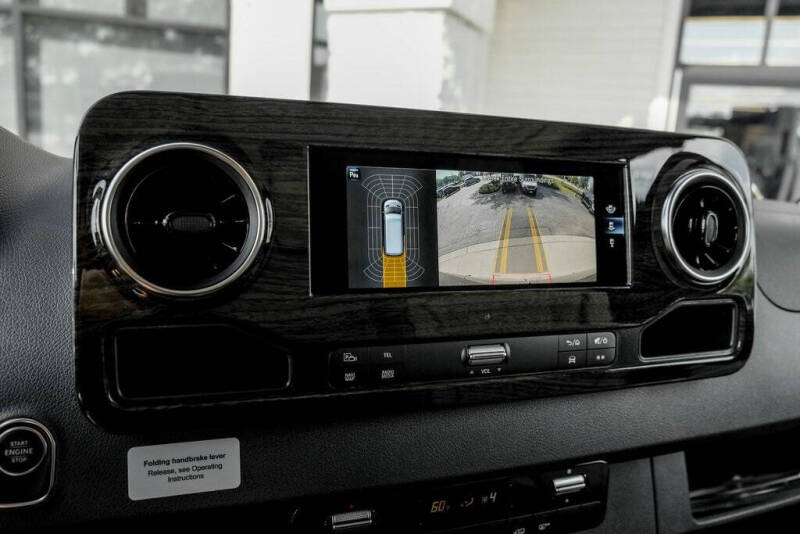 2024 Mercedes-Benz Sprinter 3500XD