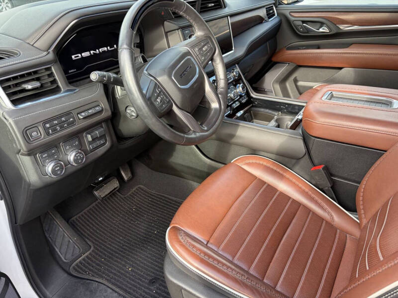2024 GMC Yukon Denali Ultimate