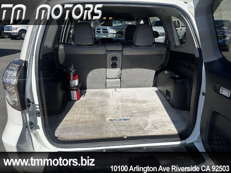 2013 Toyota RAV4 EV