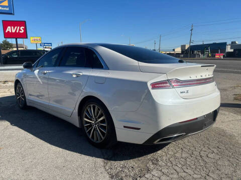 2017 Lincoln MKZ Premiere