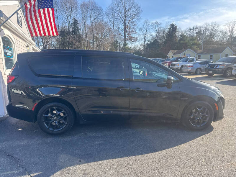 2019 Chrysler Pacifica Touring L Plus