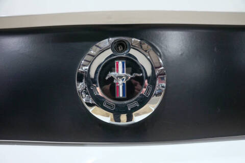 2005 Ford Mustang V6 Premium