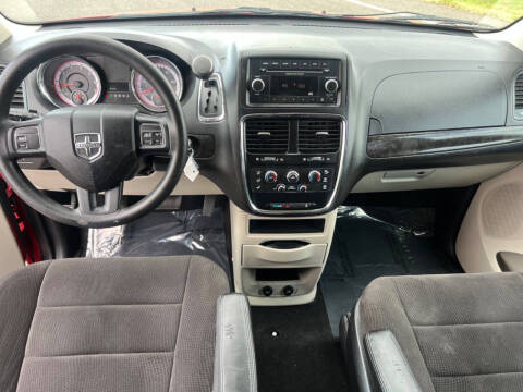 2013 Dodge Grand Caravan SE