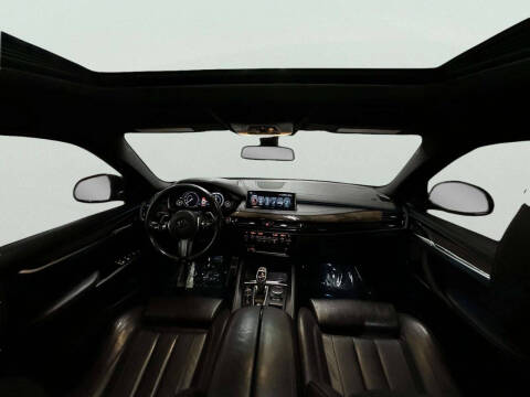 2017 BMW X6 xDrive35i