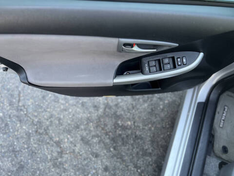 2013 Toyota Prius Three