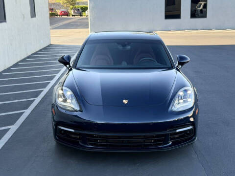2018 Porsche Panamera 4S