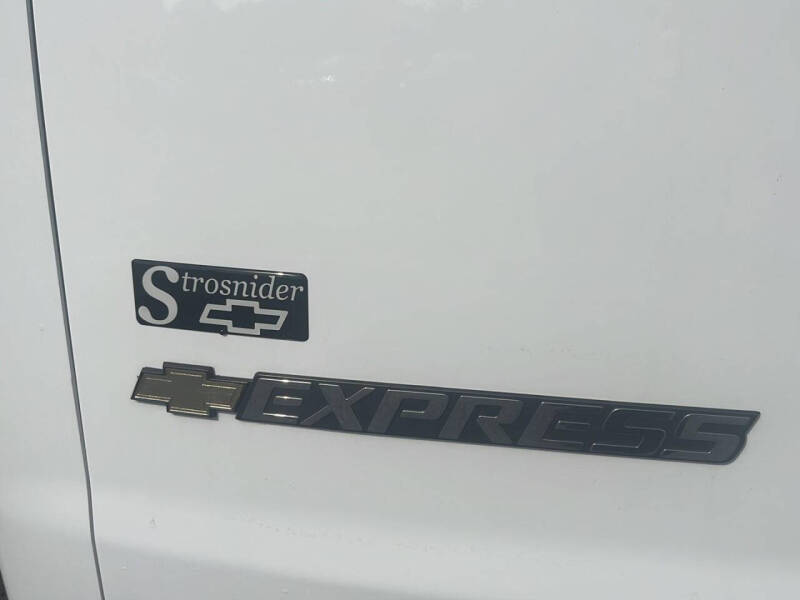 2024 Chevrolet Express LS 3500