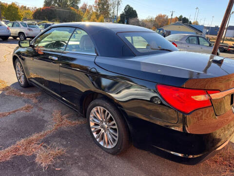 2013 Chrysler 200 Limited
