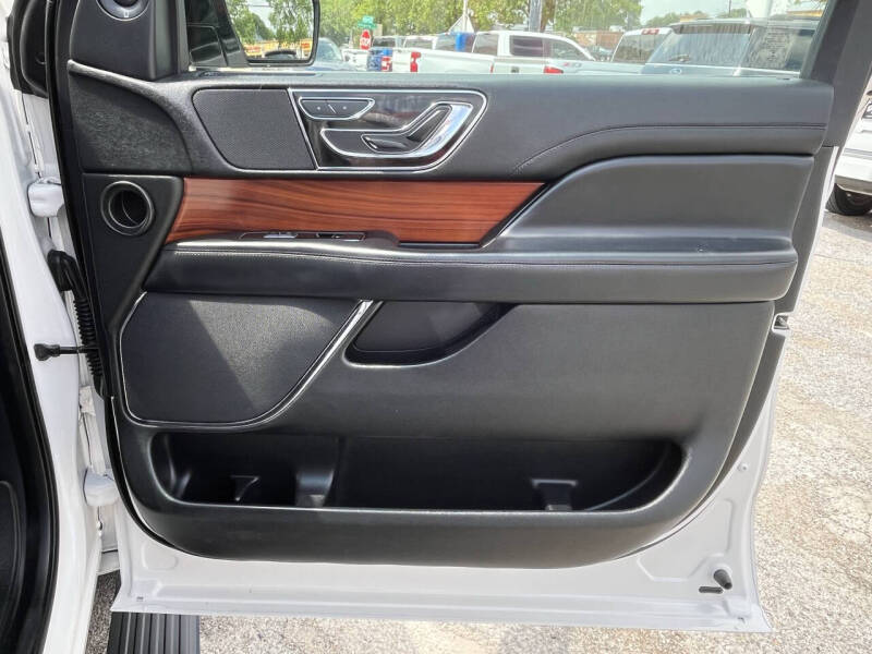 2018 Lincoln Navigator L Select